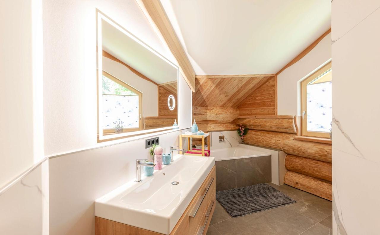 Das Blockhaus Gosau Bagian luar foto